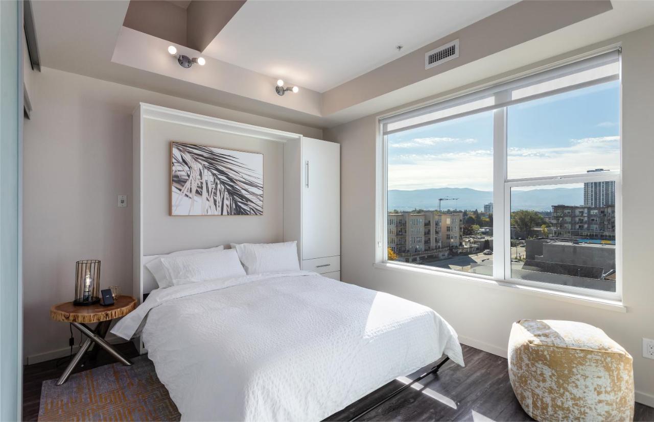 Corner Nest - Luxury Brand New Top Floor 2Bedroom Condo Kelowna Extérieur photo