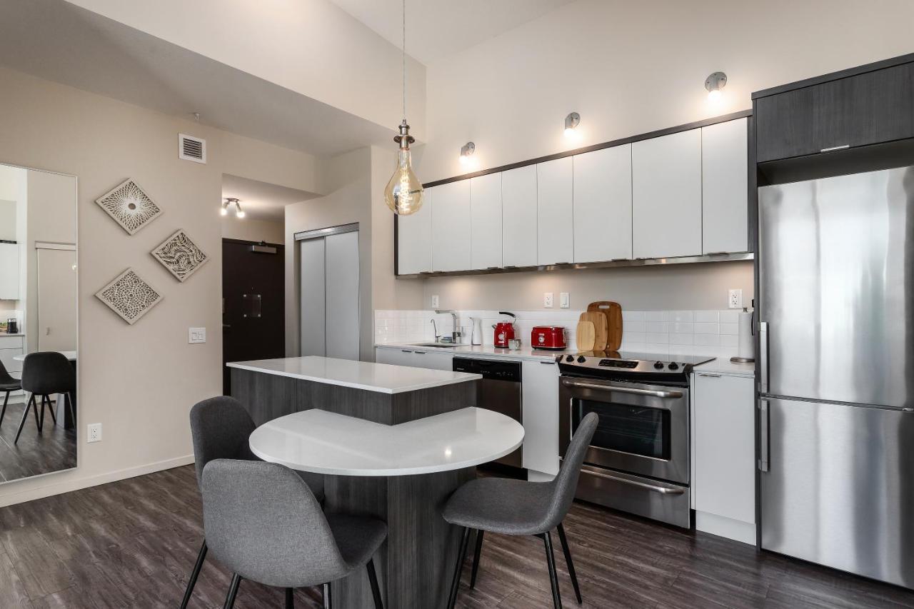 Corner Nest - Luxury Brand New Top Floor 2Bedroom Condo Kelowna Extérieur photo